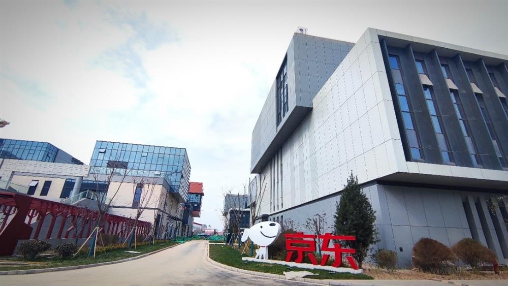 人民網(wǎng)、新華網(wǎng)、大眾網(wǎng)、濟(jì)南電視臺(tái)等多家媒體重磅報(bào)道產(chǎn)發(fā)集團(tuán)高質(zhì)量發(fā)展 成果經(jīng)驗(yàn)