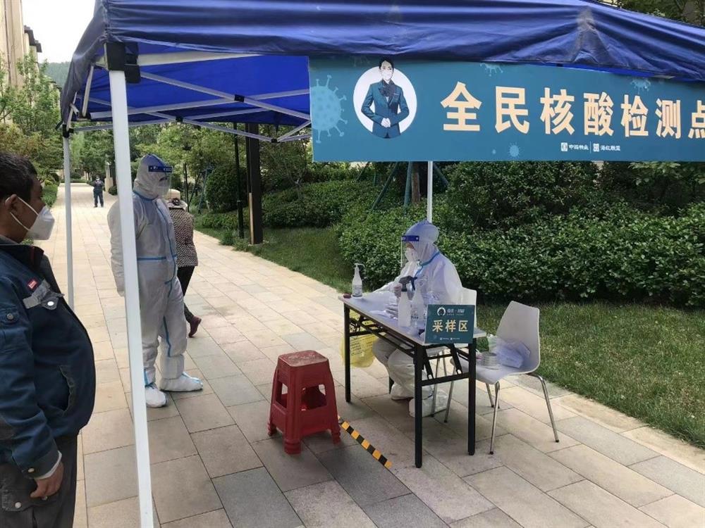 產(chǎn)發(fā)戰(zhàn)疫 | 園區(qū)巾幗不輸男兒，退伍黨員連續(xù)沖鋒在第一線